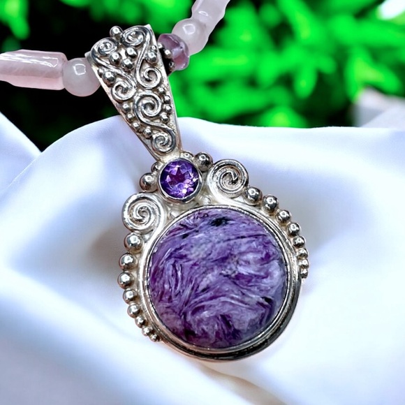 🌺Sajen Sterling Necklace and Pendant - Picture 10 of 14